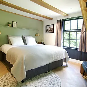 **** Hotel Authentic - De Vergulden Eenhoorn Niederlande